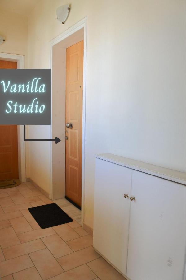Vanilla Studio Превеза Экстерьер фото